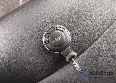 2015 Mini Convertible Cooper из США, поврежденный, VIN WMWZN3C55FT862023